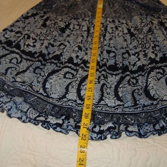 CB Blue Patterned Flouncy Skirt Size Large - Picture 5 of 9